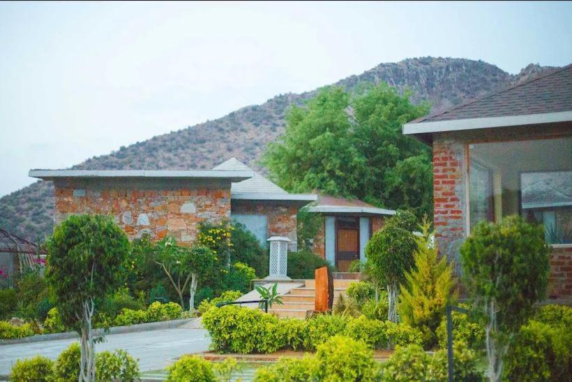 Grass Field Valley Resort ジャイプール エクステリア 写真